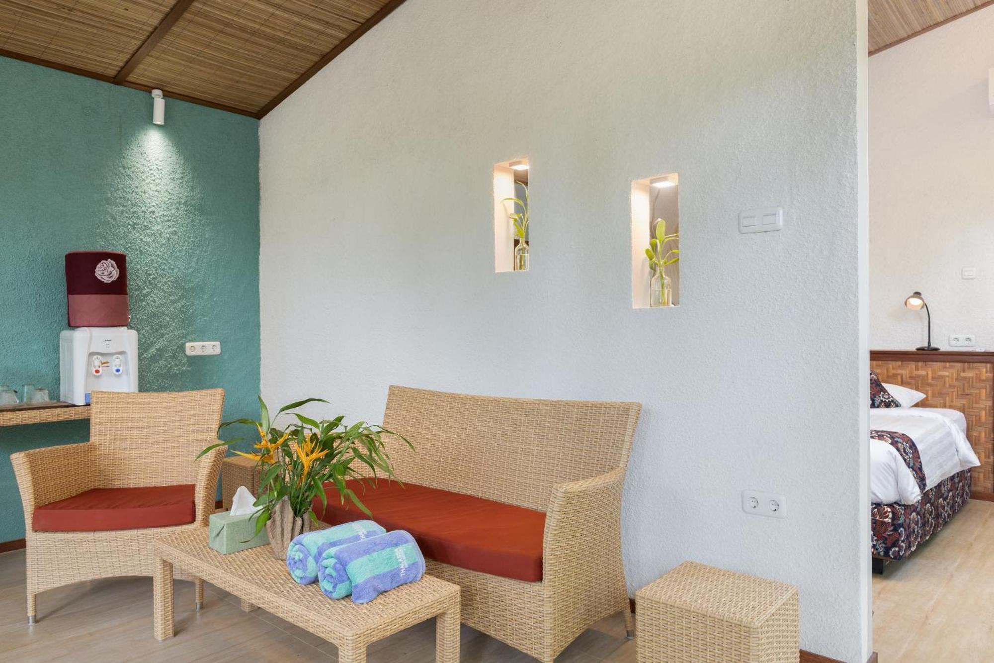 Thalassa Dive & Wellbeing Resort Manado Luaran gambar